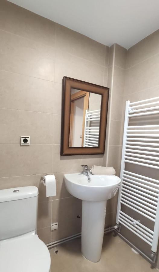 Apartamento La Anaza Villanúa Exterior foto
